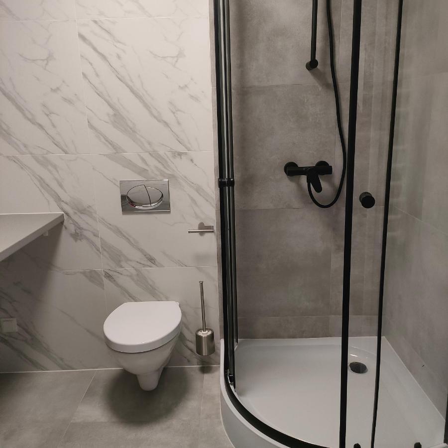 Sympozjum Loft Lägenhet Kraków Exteriör bild